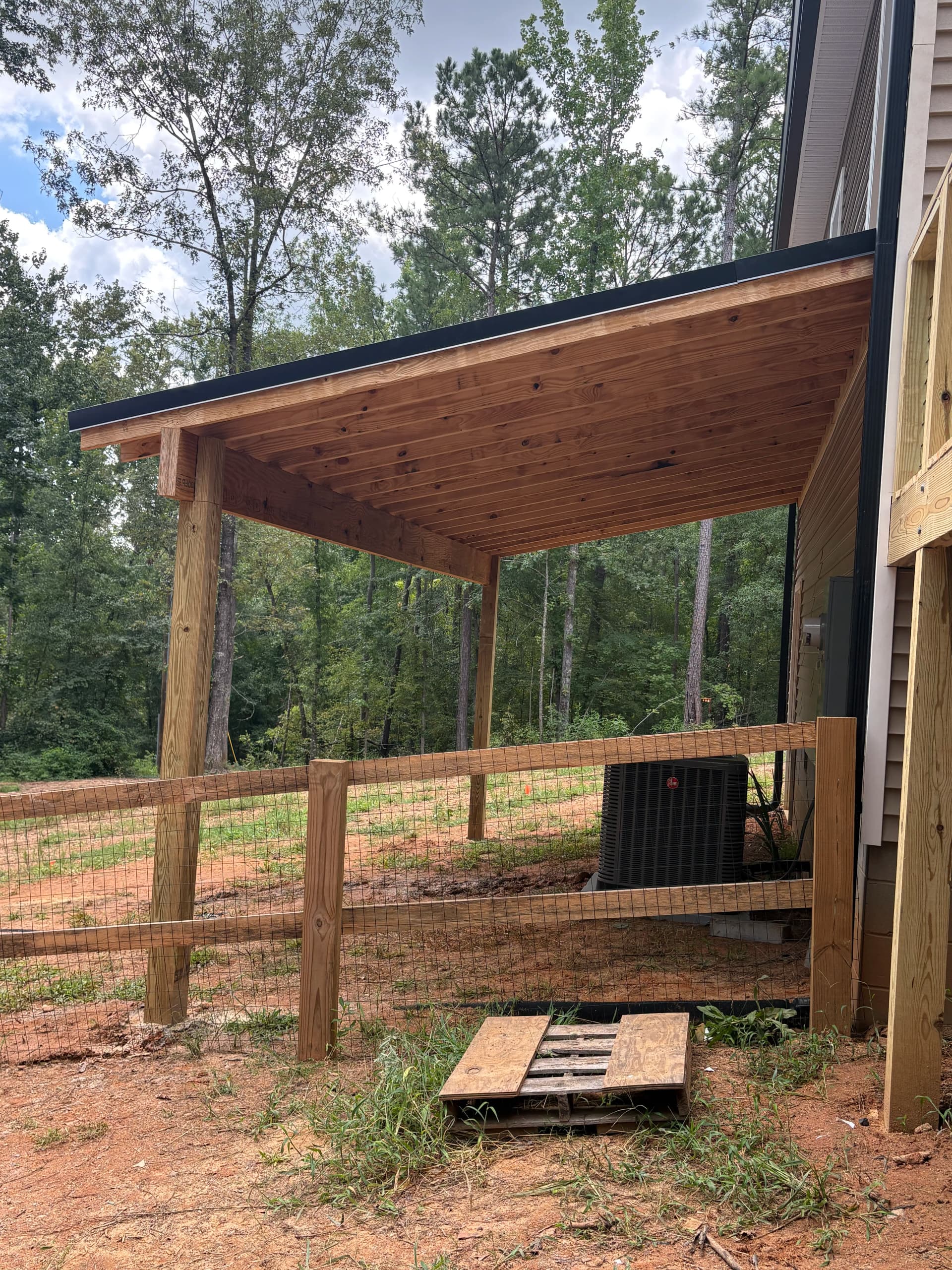 Gallery photos for Spacious New Deck and Lean-To Cover Built for Year-Round Use: Image #7