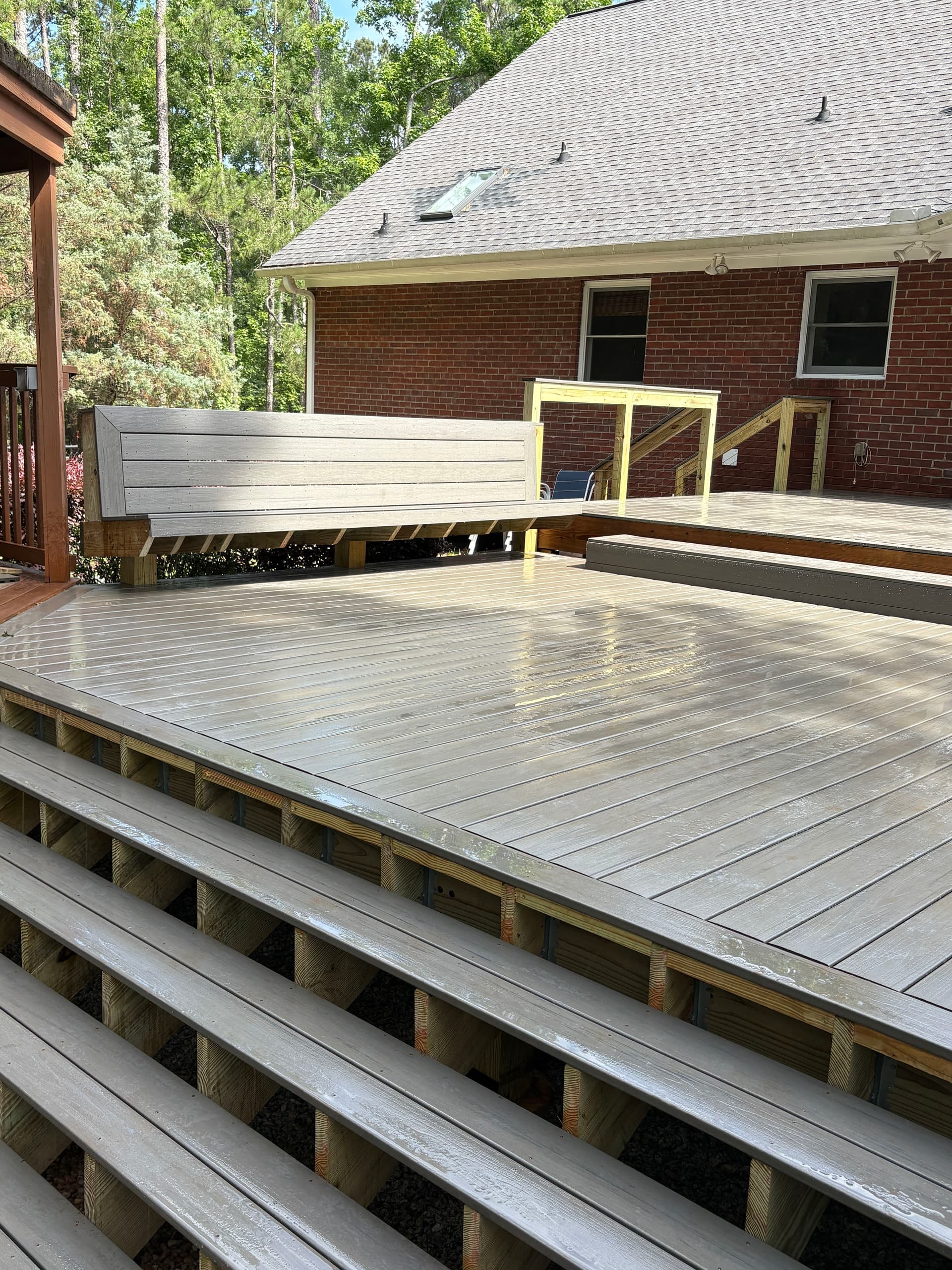 Gallery photos for Old Deck Torn Down and Rebuilt With TimberTech and Wire Railing: Image #4