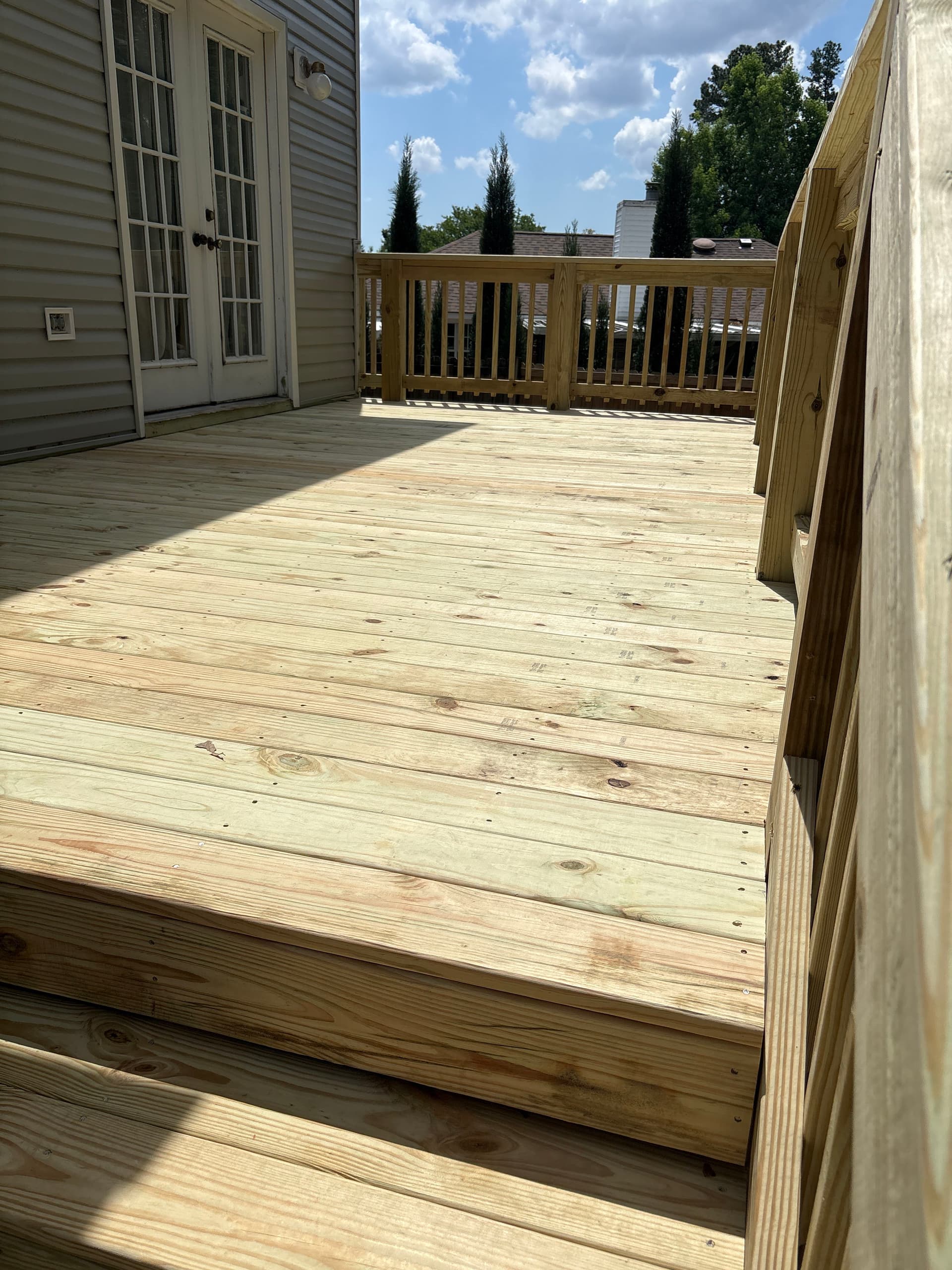 Gallery photos for Rotted Deck Torn Out and Rebuilt From the Ground Up: Image #4