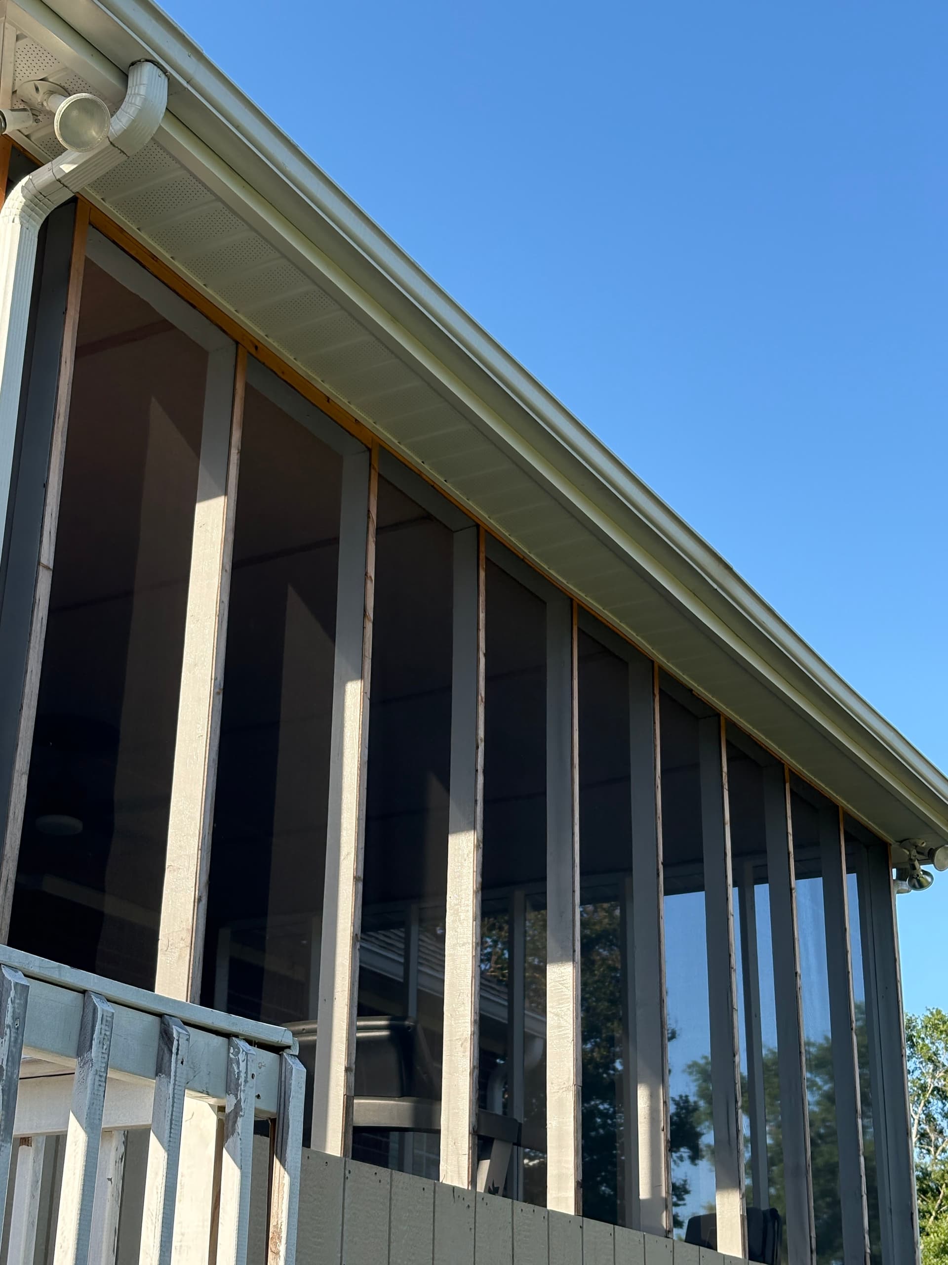 Gallery photos for Porch Soffit and Fascia Replacement Done Right: Image #2